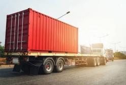 Автомобільні контейнерні перевезення вантажів: що потрібно знати?