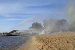 На Гидропарке в Киеве горит пляжный комплекс