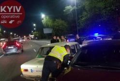 В Киеве водитель такси устроил тройное ДТП (фото)