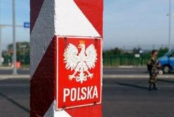 Польща закликала своїх громадян негайно залишити Білорусь