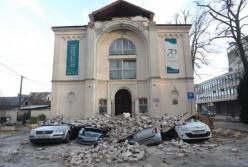 Хорватию третьи сутки подряд сотрясают землетрясения, люди ночевали на улицах