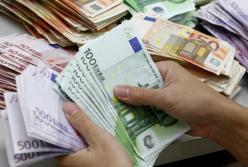 В Борисполе разоблачили украинку, которая пыталась незаконно провезти 1,4 млн гривен