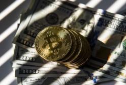 Стоимость биткойна впервые превысила 68 тысяч долларов
