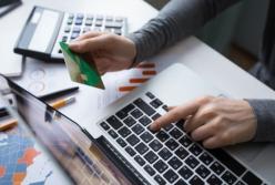 В Украине могут разрешить покупки в интернете без налогов