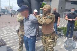 Иностранец отправлял украинок в Грецию для сексуальной эксплуатации