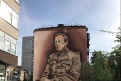 В Киеве появился мурал с портретом Петлюры (фото)