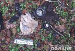 В Ровенской области подросток нашел в лесу термос с гранатами (фото)