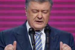 Охраннику Порошенко брызнули в глаза баллончиком (видео)