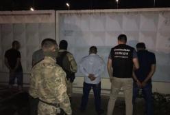 На Киевщине армяне украли банковский терминал из магазина