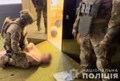 Банду на чолі з кримінальним авторитетом затримала поліція (відео)