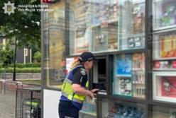 Ювенальні поліцейські Києва посилили контроль за продажем алкоголю та тютюну неповнолітнім