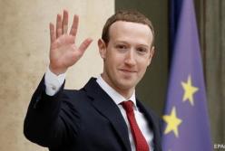Инвесторы выступили за отставку главы Facebook Цукерберга