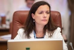 Глава Минздрава рассказала о запасе защитных масок в Украине