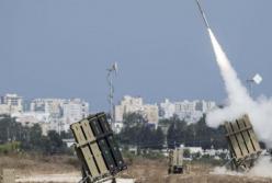 Ізраїль під масованою ракетною атакою, у відповідь Нетаньягу анонсував нові удари по сектору Газа (відео)