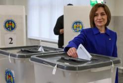 Парламентські вибори в Молдові визнали такими, що відбулись, але закордонні дільниці масово "мінують"