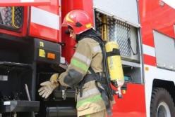 В Одессе произошел пожар на территории завода (фото)