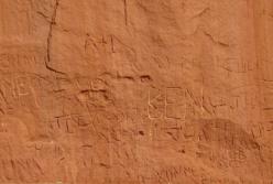 Археологи обнаружили древнерусские граффити с загадочным существом (фото)