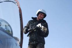 "Відвів машину від населеного пункту, але катапультуватись не встиг": як загинув пілот F-16 Максим Устименко