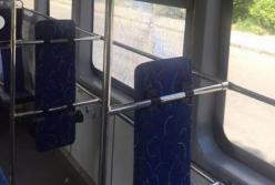 В Виннице обстреляли трамвай: пассажир получил травму головы (фото)