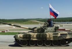 Росія знімає зі зберігання старі танки та БТР