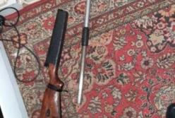 На Киевщине пьяный мужчина с ружьем устроил стрельбу (фото)