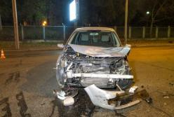 В Киеве в жутком ДТП разорвало мотоцикл