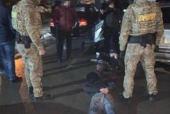 Похищали людей и требовали деньги: во Львовской области задержали банду