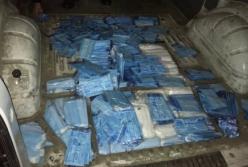 Украинец пытался вывезти в Польшу более 10 тысяч медицинских масок