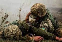 На Донбассе ранен украинский военный