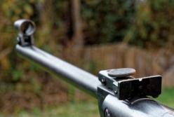 В Хмельницкой области 8-летний мальчик выстрелил в родного брата