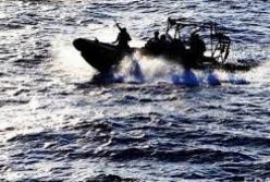 У берегов Африки пираты похитили украинского моряка