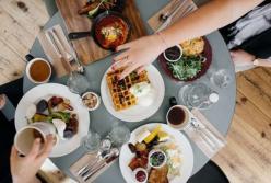 Названы продукты, которые способствуют перееданию 