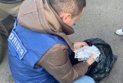 Под Киевом оштрафовали мужчину, который продавал несертифицированные тесты на коронавирус