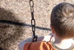 В Николаеве 8-летний школьник отбился от насильника-педофила