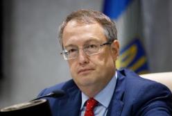 Система автофиксации нарушений ПДД начала штрафовать "евробляхи"