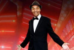 Умер известный британский певец 