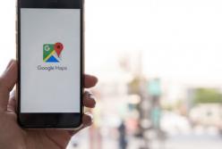 Художник создал пробки в Google Maps, возя тележку со смартфонами