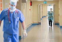 Киевским больницам приказали подготовить палаты для VIP-пациентов