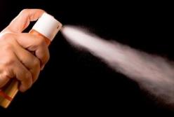 В Днепре женщина с газовым баллончиком "успокоила" шумевших детей