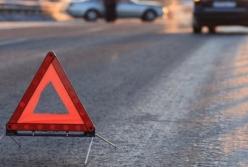 На Львовщине легковушка въехала в грузовик, погибли двое людей