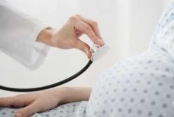 На Львовщине четырем врачам сообщили о подозрении из-за смерти роженицы