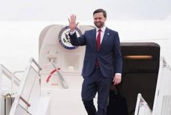 Делегація США вже прибула до Пакистану на історичну зустріч з Іраном: з’явились перші відео та фото