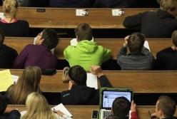 Знание английского будет обязательным для поступления в университет