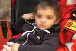 В Харькове посреди улицы нашли двухлетнего малыша (фото)