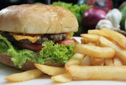 Ученые назвали продукты, вызывающие у человека зависимость 