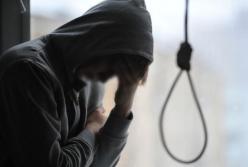 На Прикарпатье повесился 17-леттний парень 