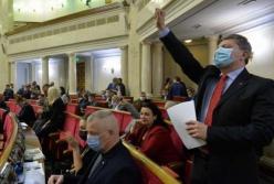 Рада готовится ввести в Украине референдумы