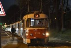 В Киеве популярный маршрут трамвая изменит график движения