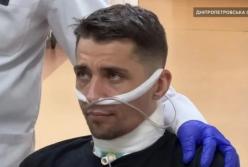 Із лікарні Дніпра зник військовий, який раніше добрався до українських позицій із перерізаним горлом