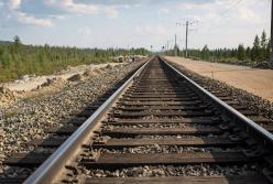 В Киеве спасли подростка, попавшего под поезд 